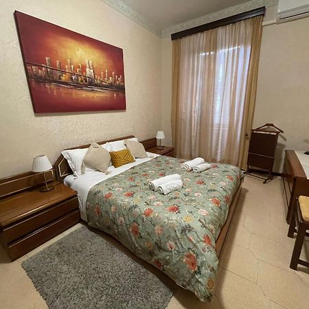 Apartmán Casa Parsa Řím Exteriér fotografie